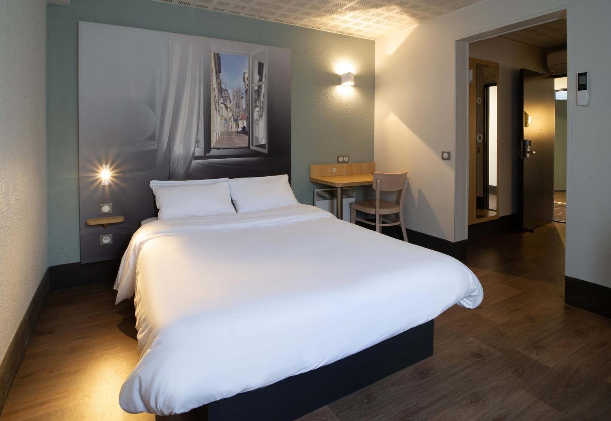 B&B Hotel Saint-Quentin Esterno foto